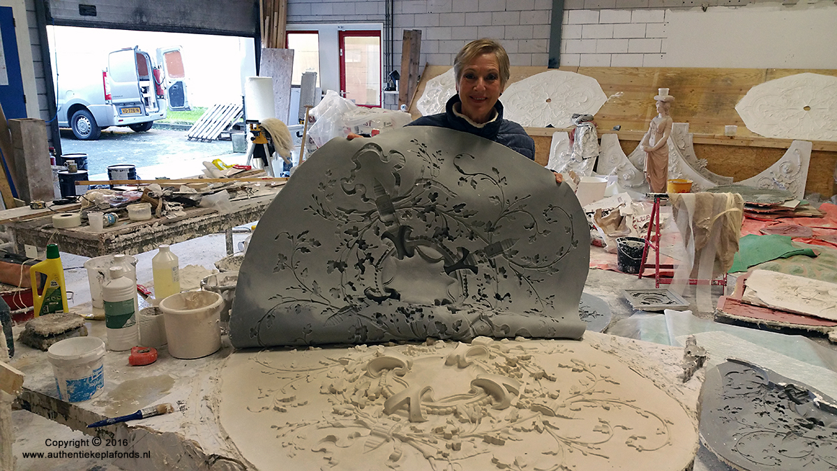 7 restauratie authentiek silberling plafondornament